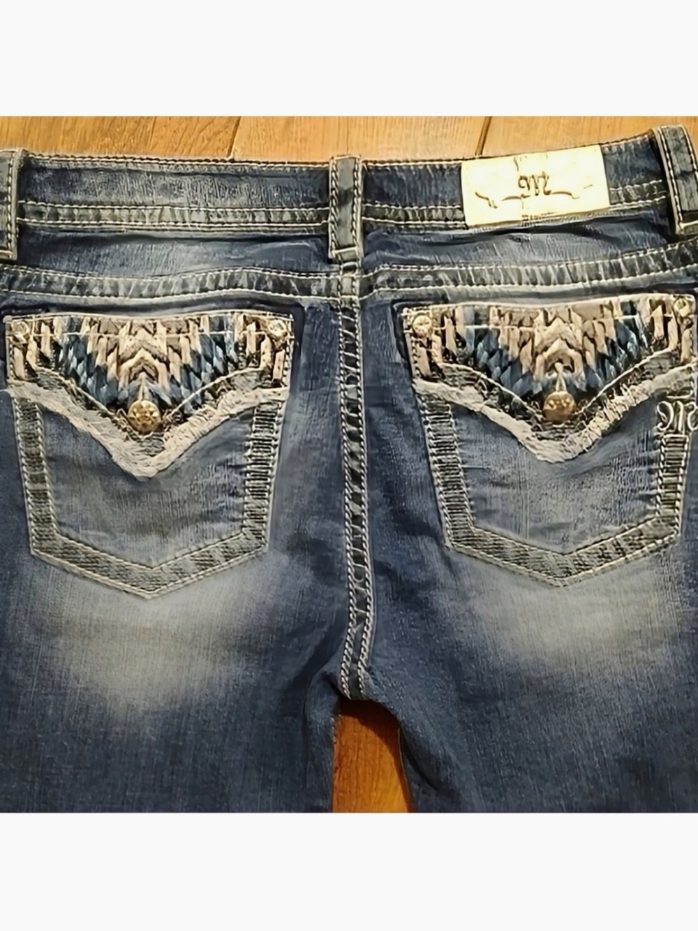 Gorgeous Miss Me Signature Skinny Jeans With Embroidered Back Pockets 30” Inseam